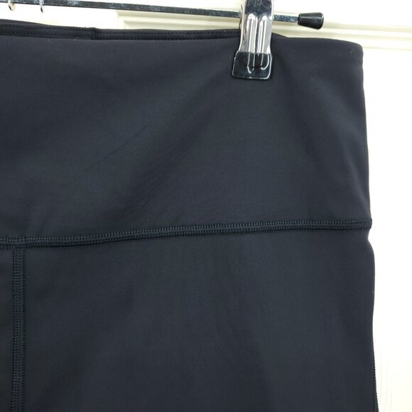 Athleta Ultimate 3" Shorts High Rise Fitted Mini Length M Black - Picture 6 of 16